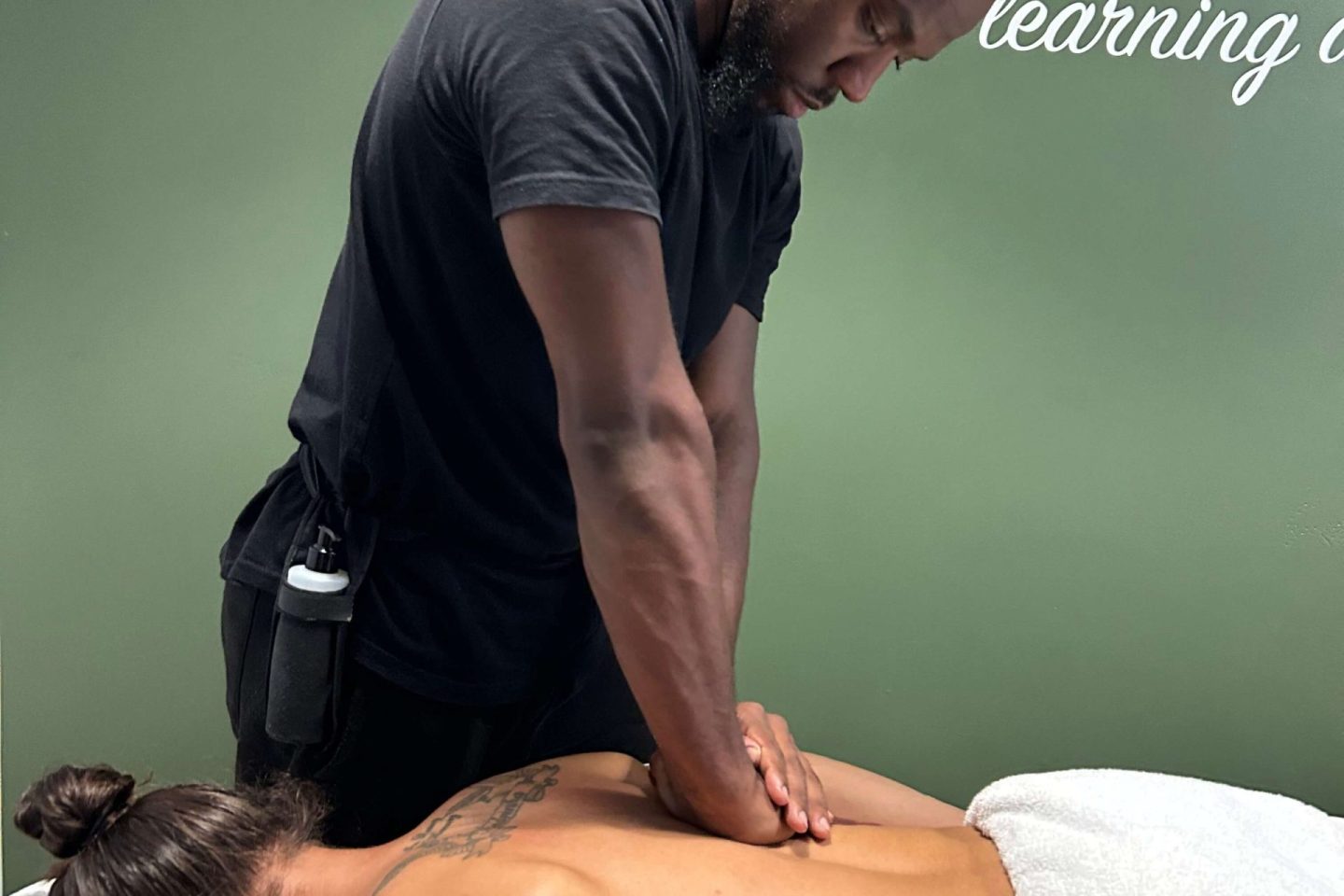 Sacha-MassageTherapy-image00042